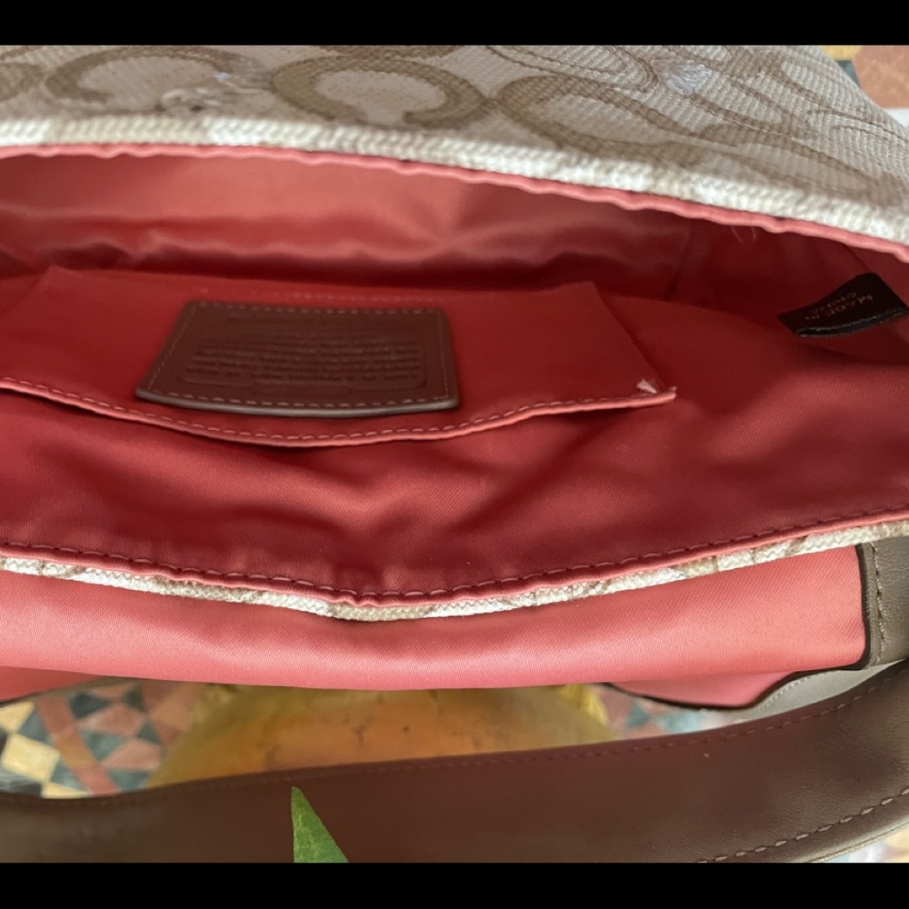 NWOT Coach mini monogram bag. - Picture 6 of 6